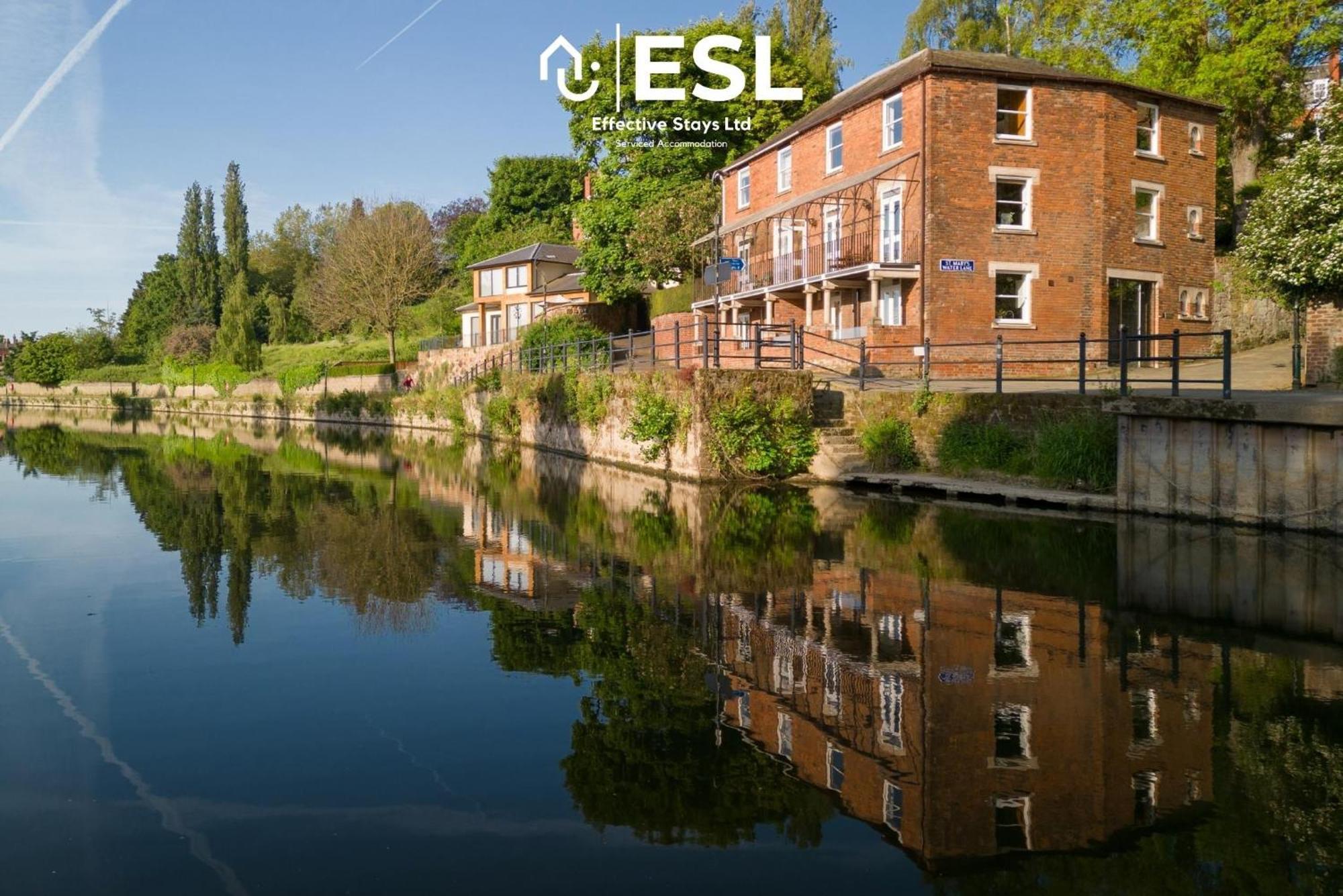 Holiday home Riverside Views - 3 Bedroom House - Town Centre Shrewsbury